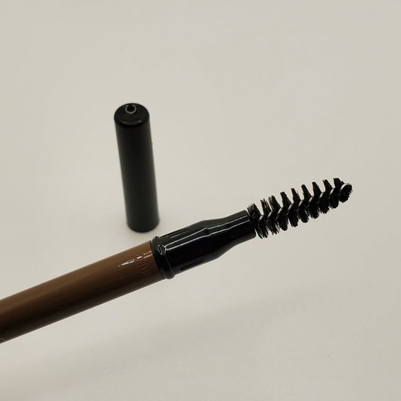 π Laura Geller Brow Gel Pencil + Built in Sharpener Brush in Charcoal BNIB - Picture 13 of 16